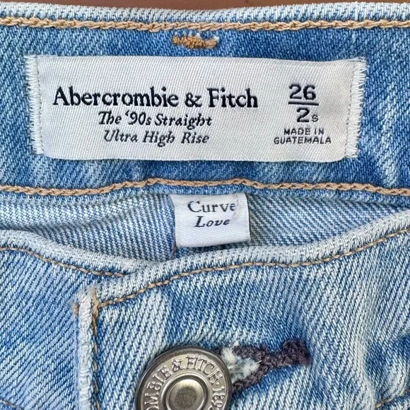 Abercrombie Curve Love 90s Ultra High Rise Straight Jeans - Picture 14 of 16